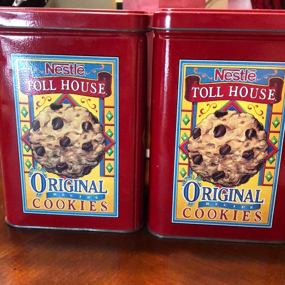 Vintage Nestle Toll House Original Cookie Tins set of two